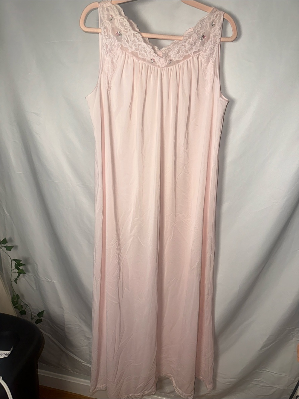 Women's Lace-Trim Sleep Gown - Light Pink